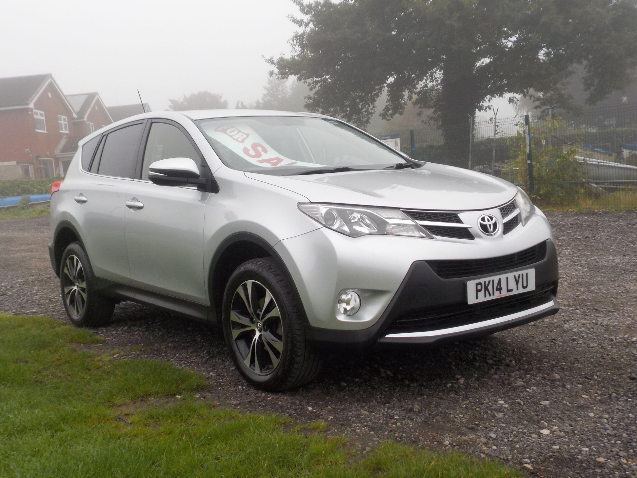 Toyota RAV4 2.0 D-4D Icon 2WD Euro 5 (s/s) 5dr