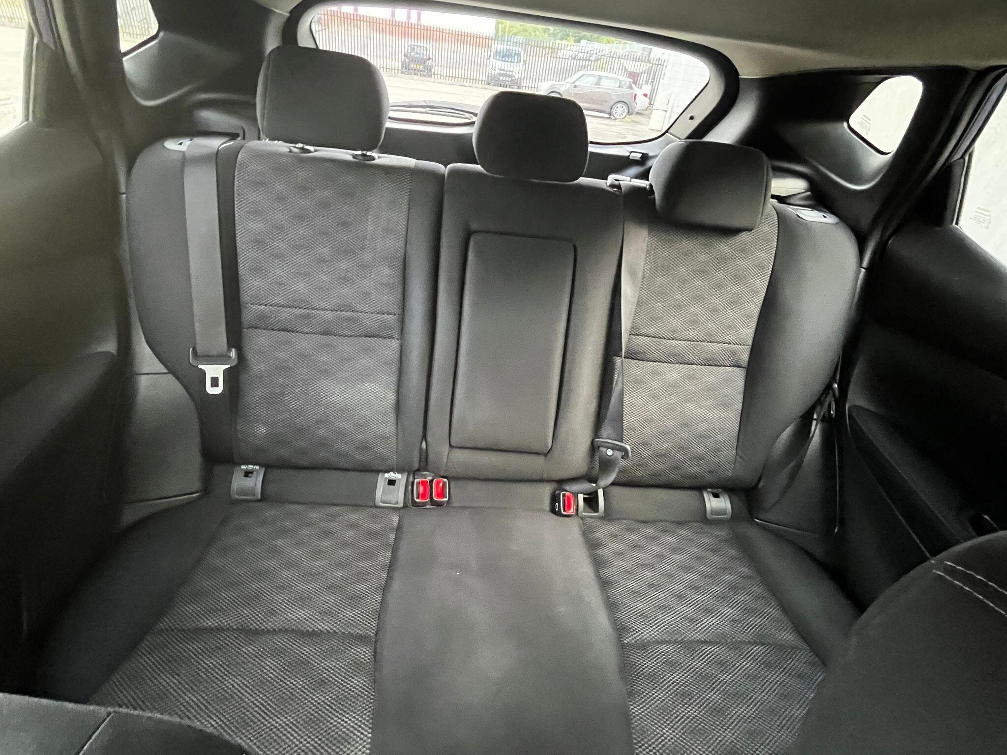 2015 Nissan Qashqai 1.5 dCi Acenta Premium 2WD Euro 5 (s/s) 5dr • 108,000 miles image 16
