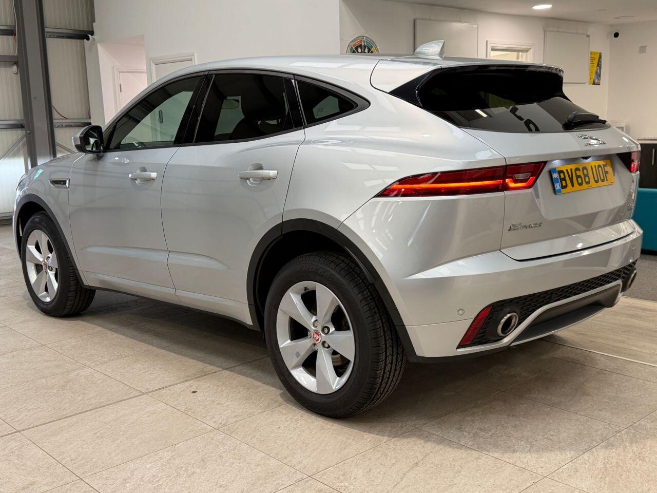 Jaguar E-Pace view 23
