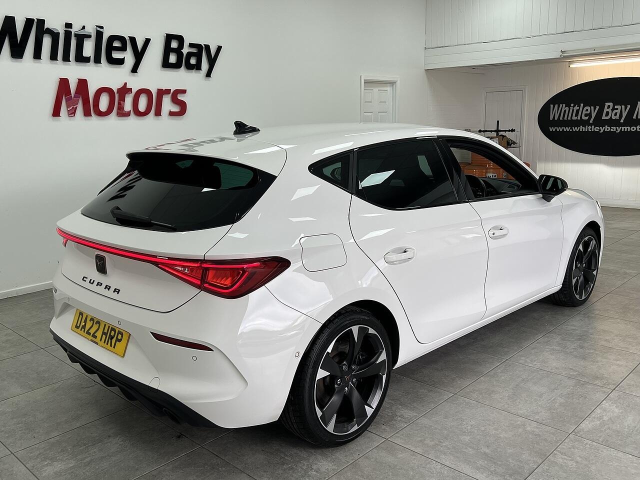 Cupra Leon view 3