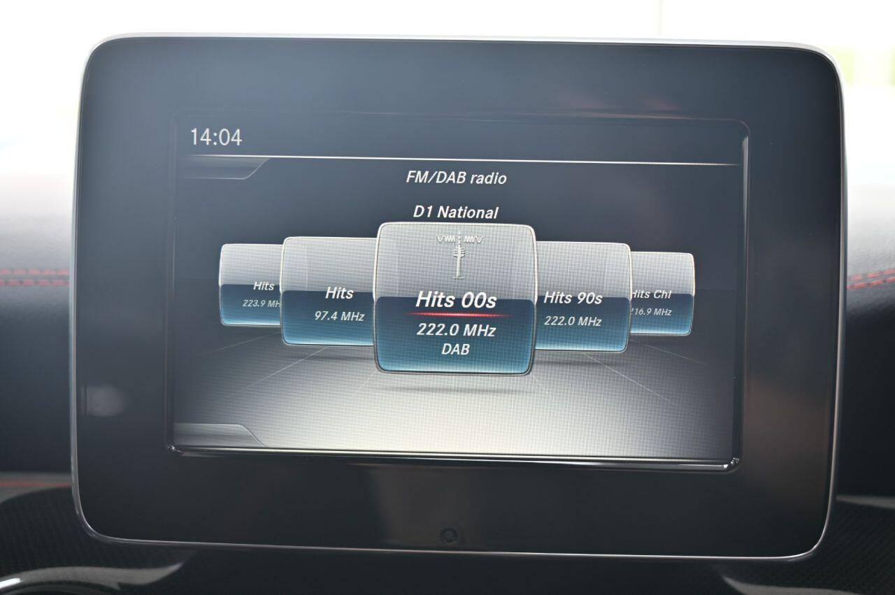 Mercedes-Benz Cla view 23