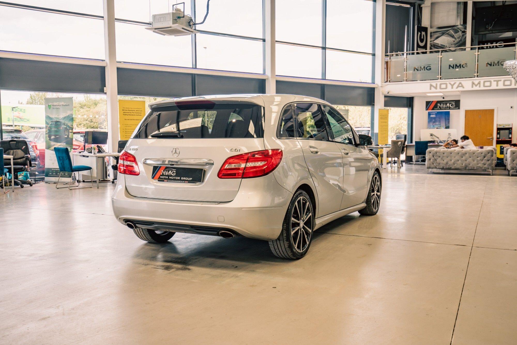 Mercedes-Benz B-Class view 26