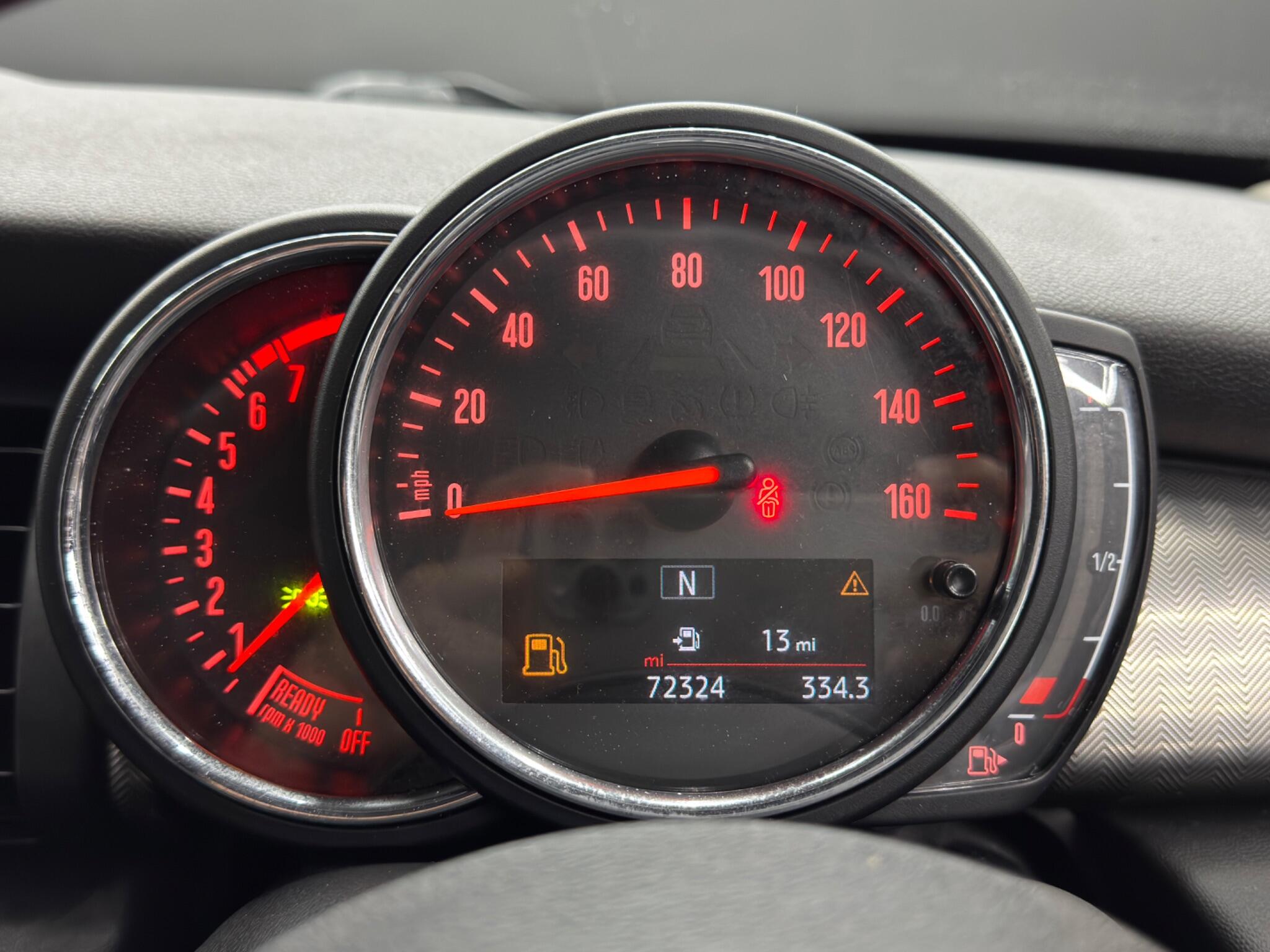 MINI Hatch view 21
