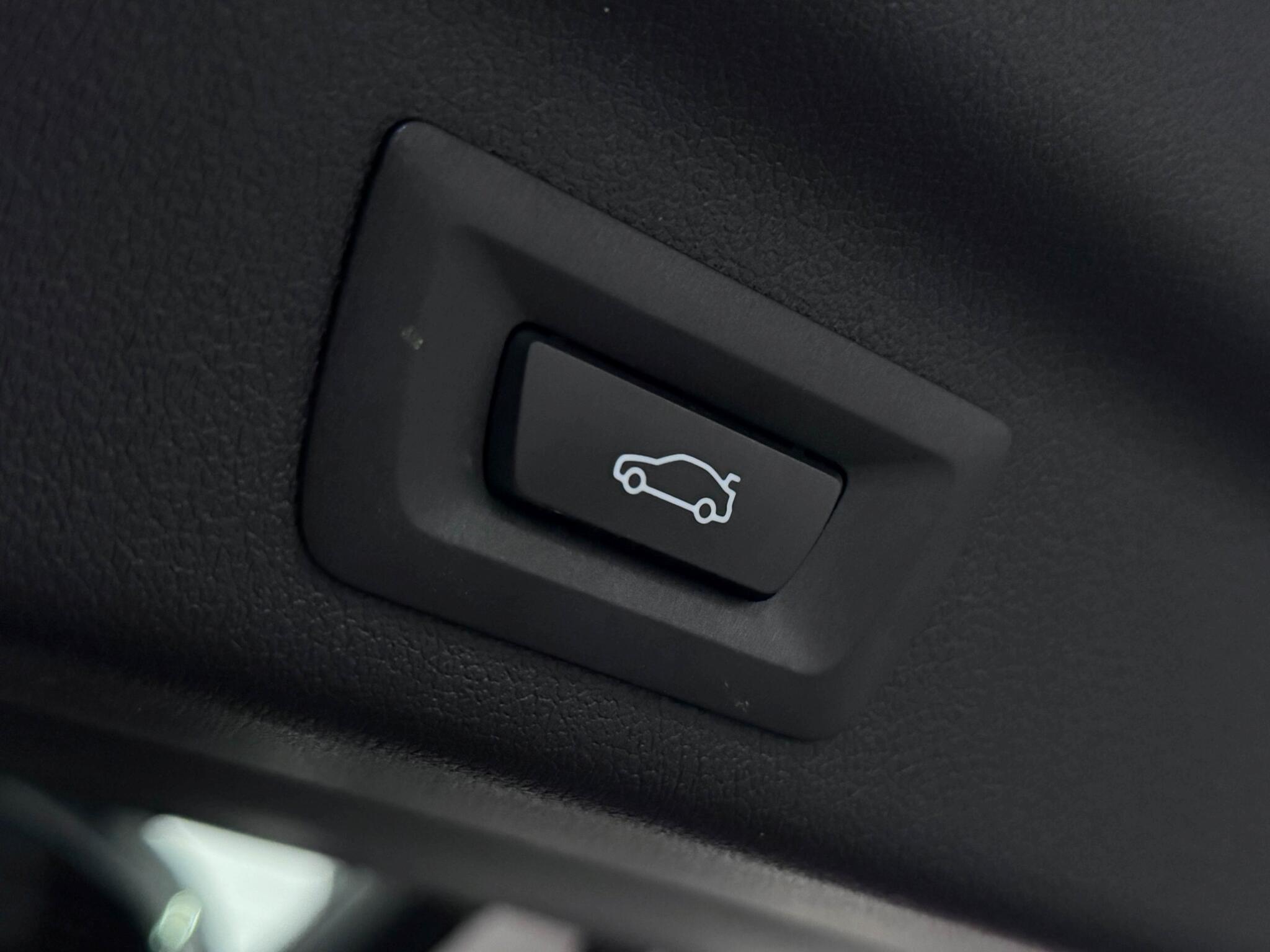 BMW X1 view 18