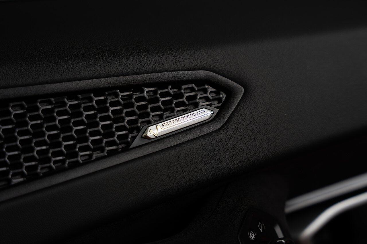Lamborghini Huracan view 47