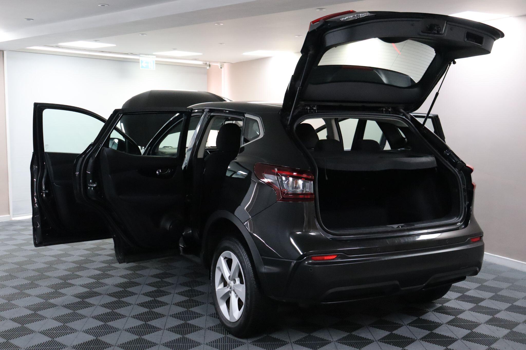 Nissan Qashqai view 21
