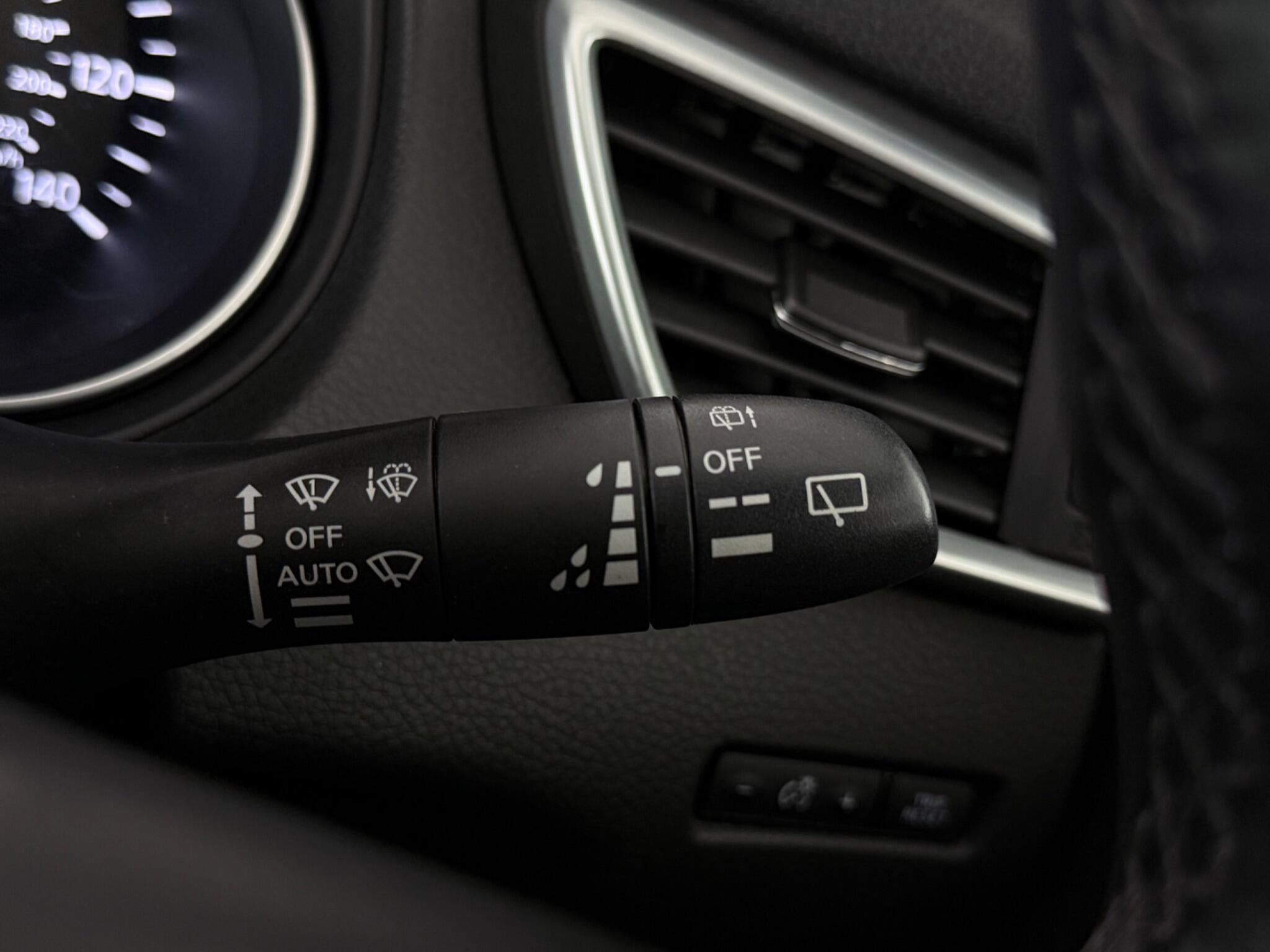 Nissan Qashqai view 16