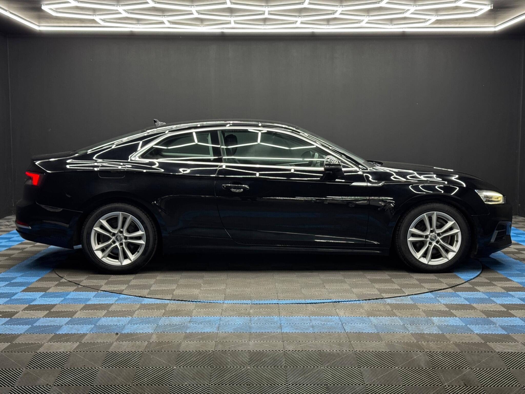 Audi A5 view 4