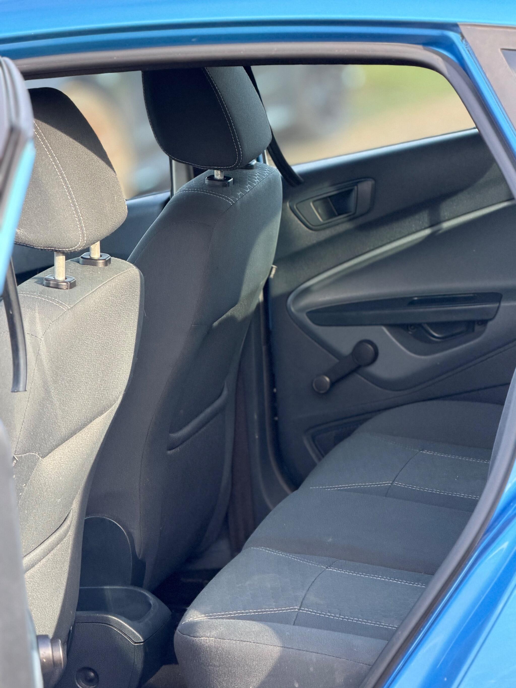 2011 Ford Fiesta 1.4 TDCi DPF Zetec 5dr image 23