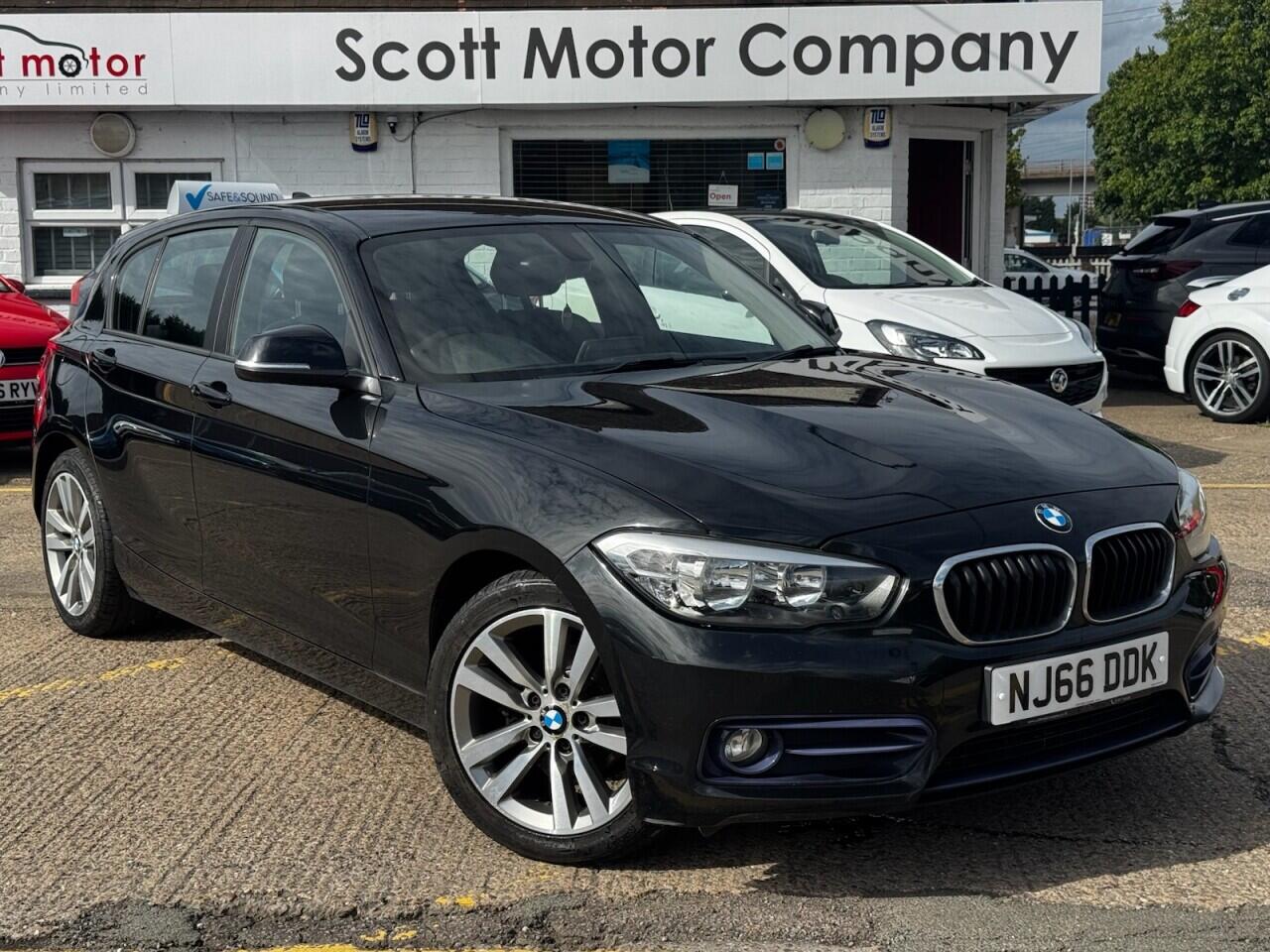 BMW 1 Series main image