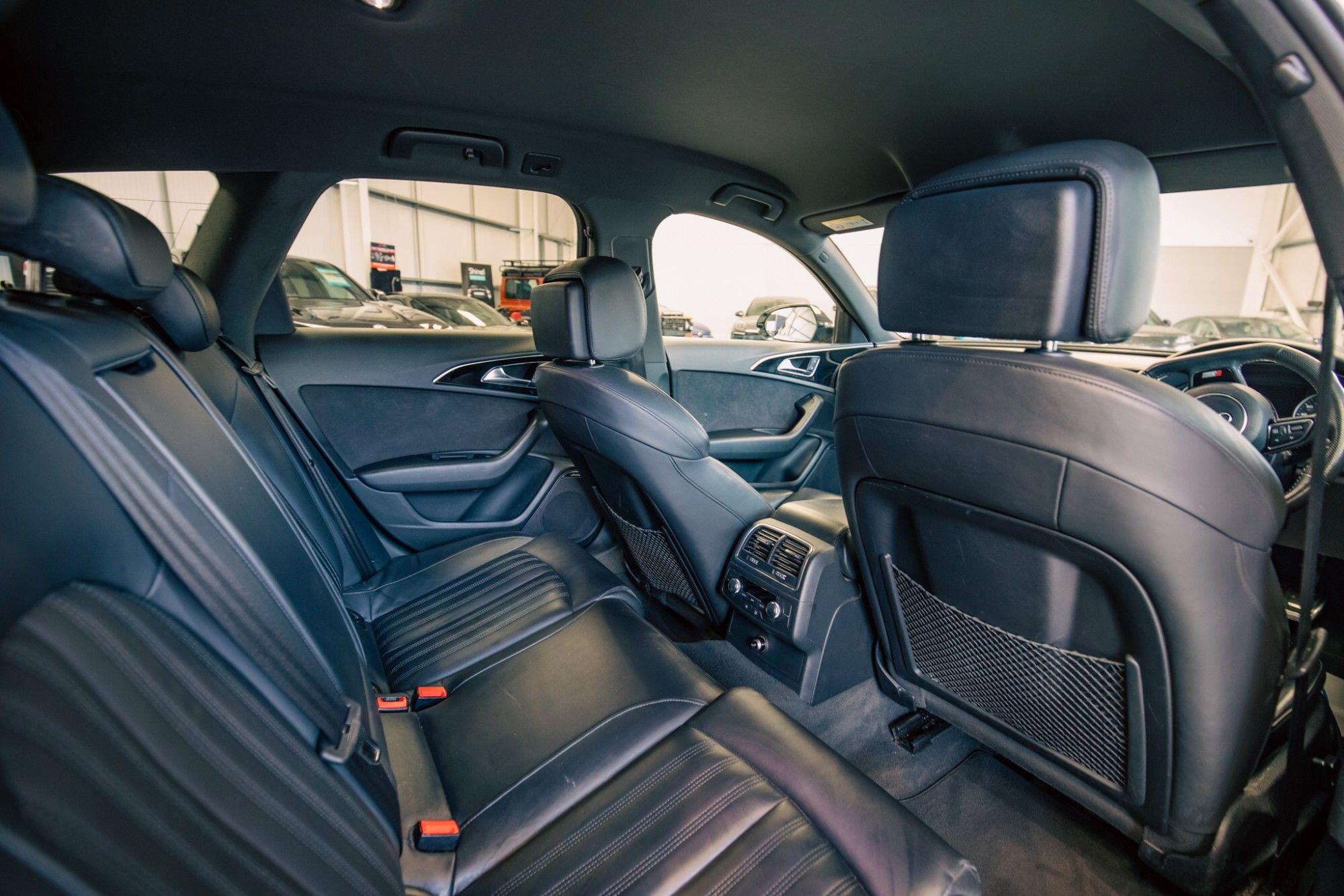 Audi A6 view 9