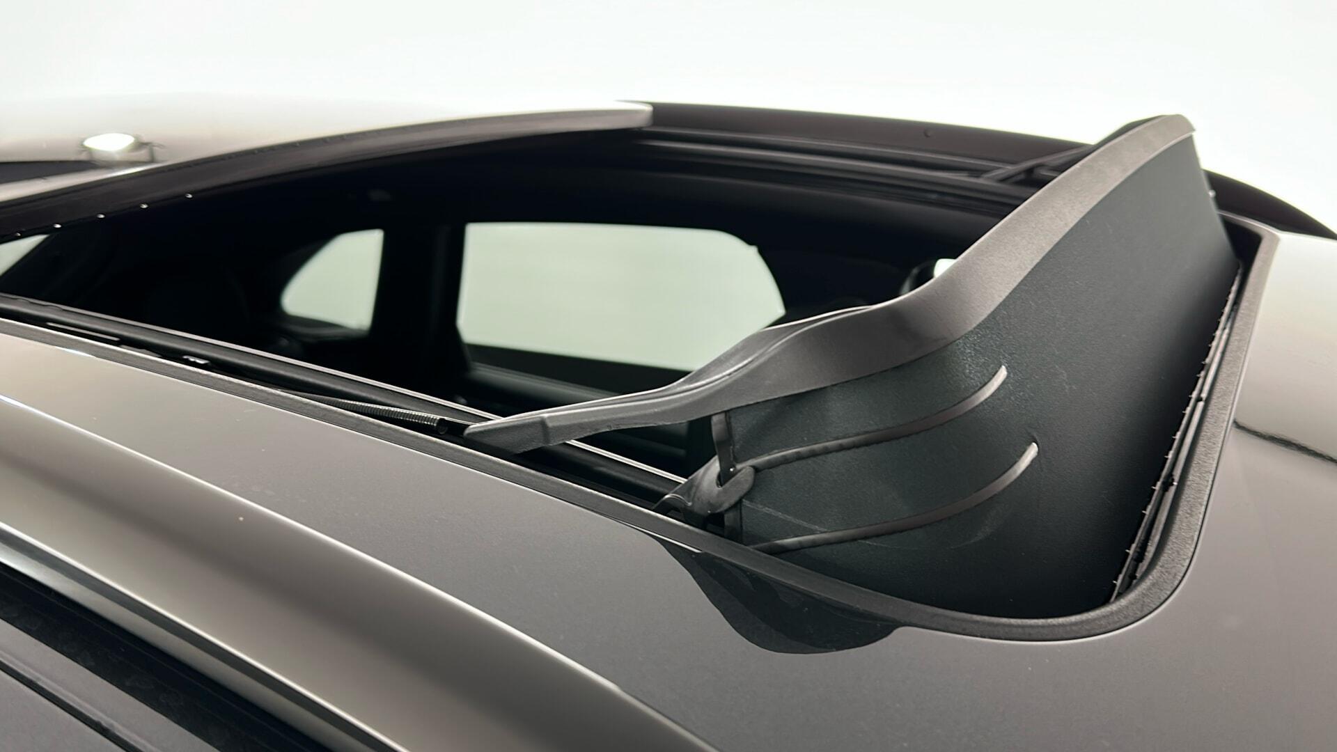 Porsche Macan view 33