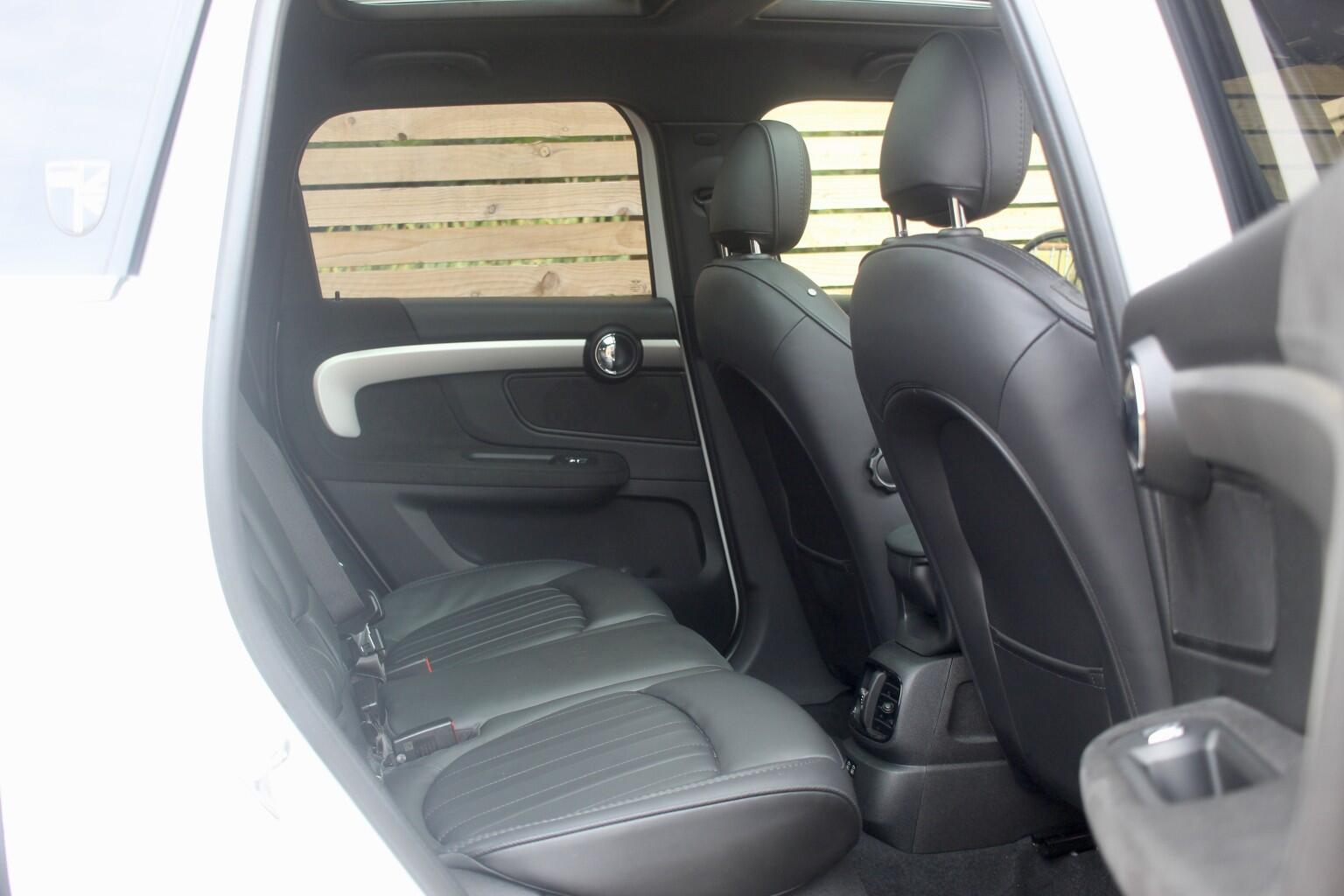 Mini Countryman view 11