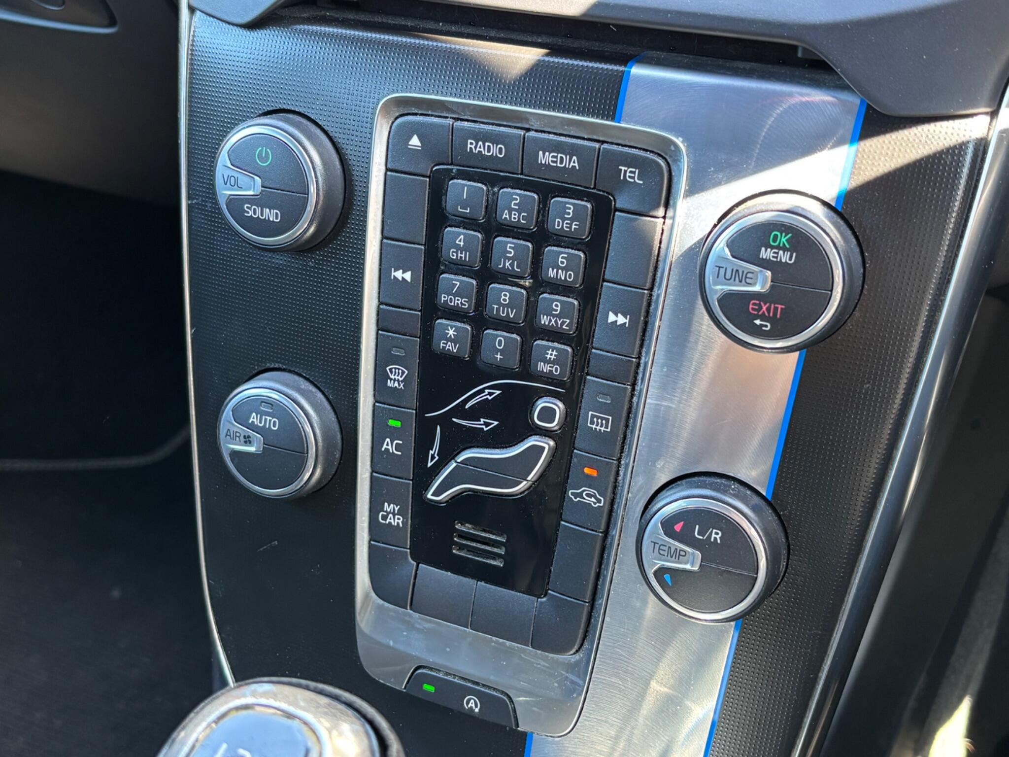 Volvo V40 view 35