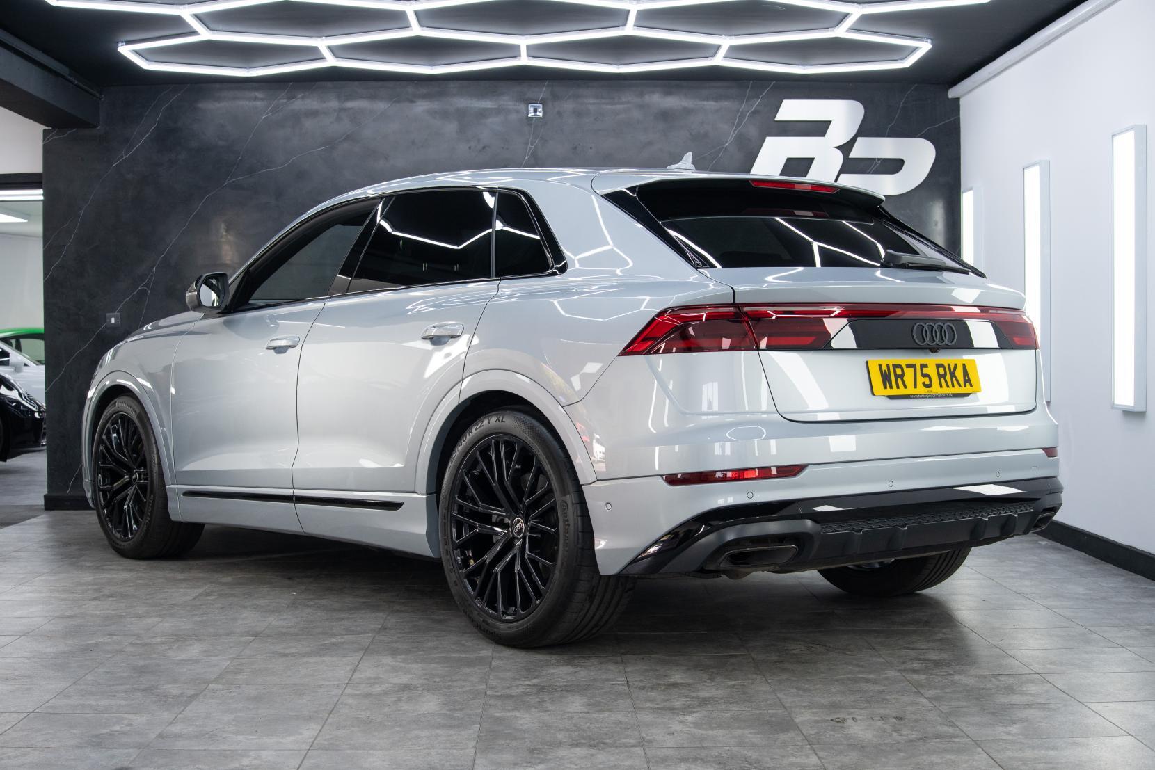 Audi Q8 view 2