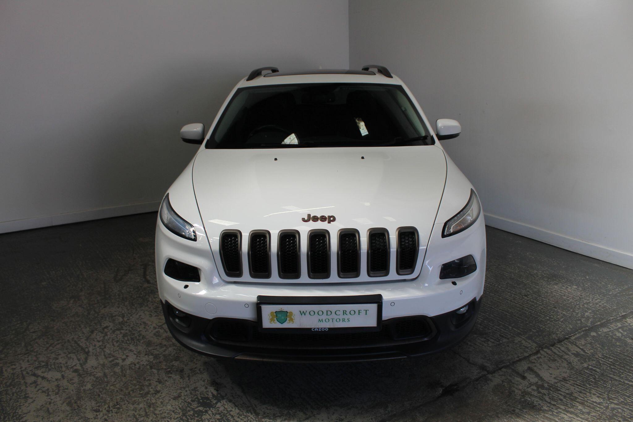 Jeep Cherokee view 13