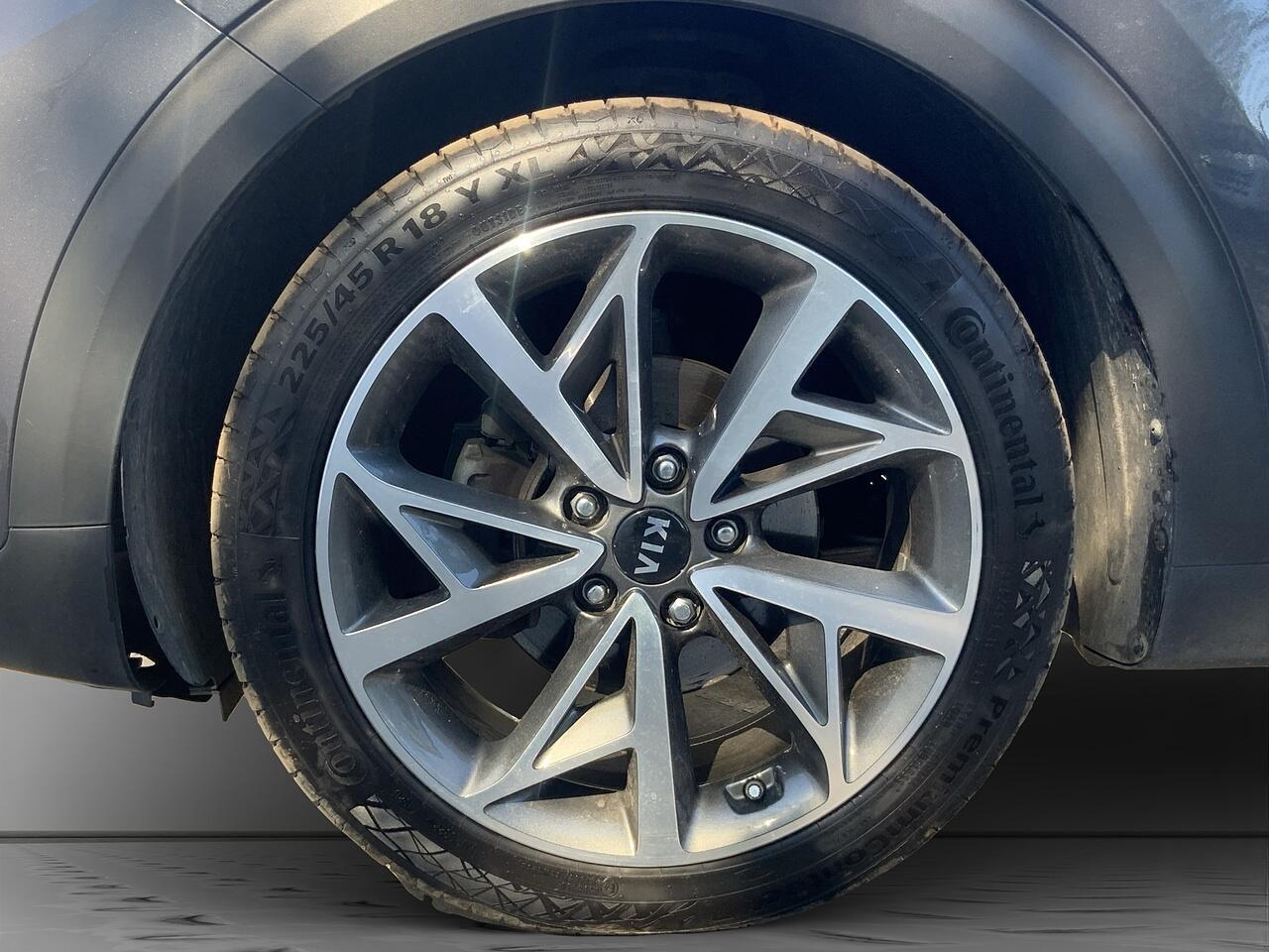 Kia Niro view 24