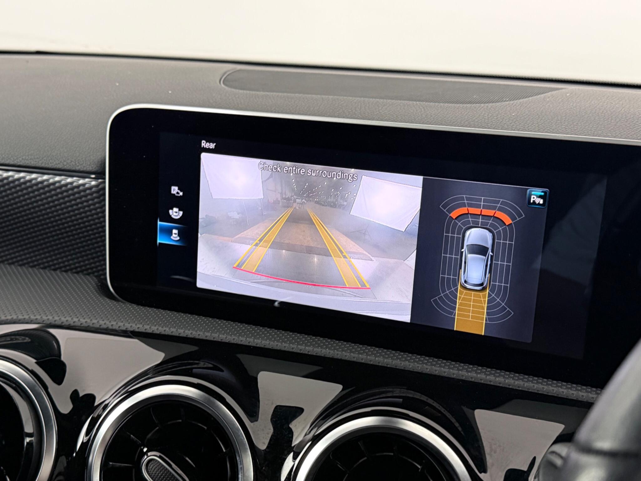Mercedes-Benz A-Class view 27