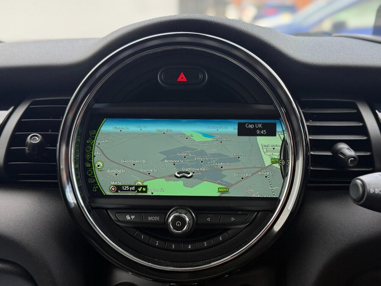 Mini Hatch view 4