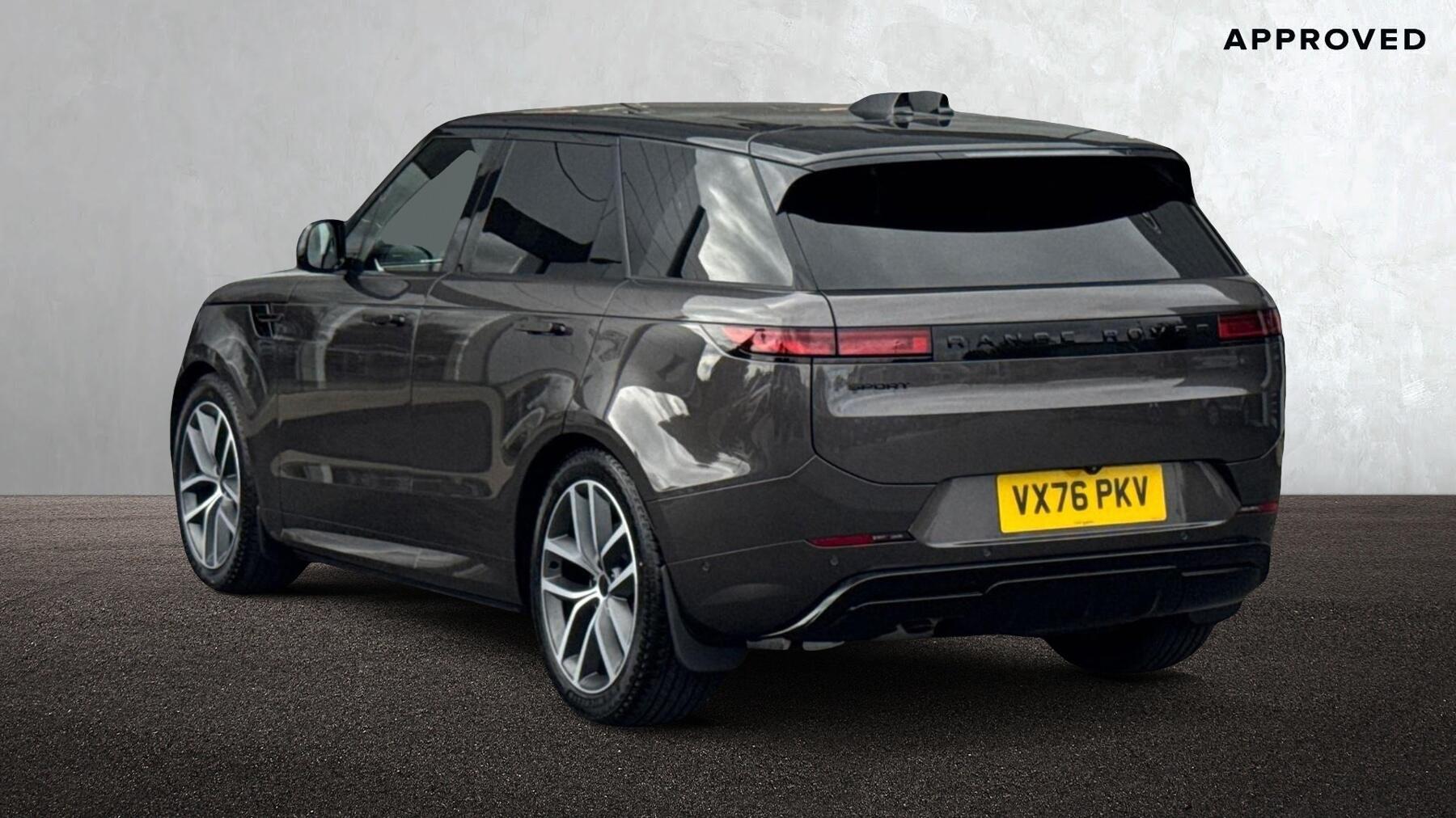 Land Rover Range Rover Sport view 2