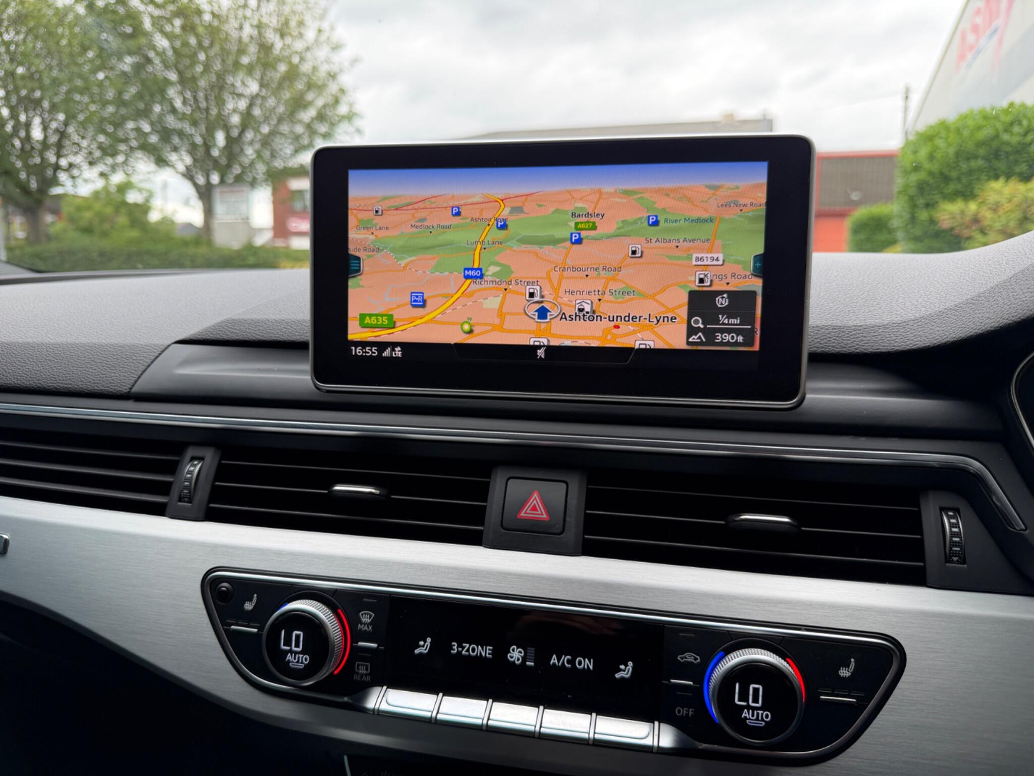 Audi S5 view 17