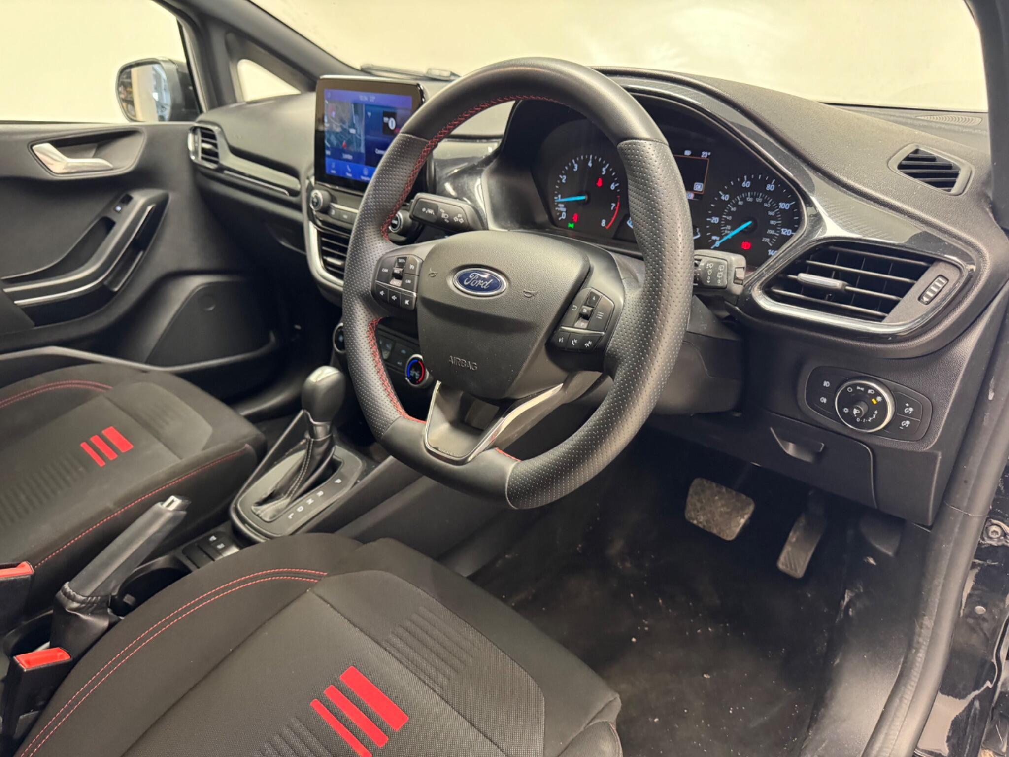 Ford Fiesta view 6