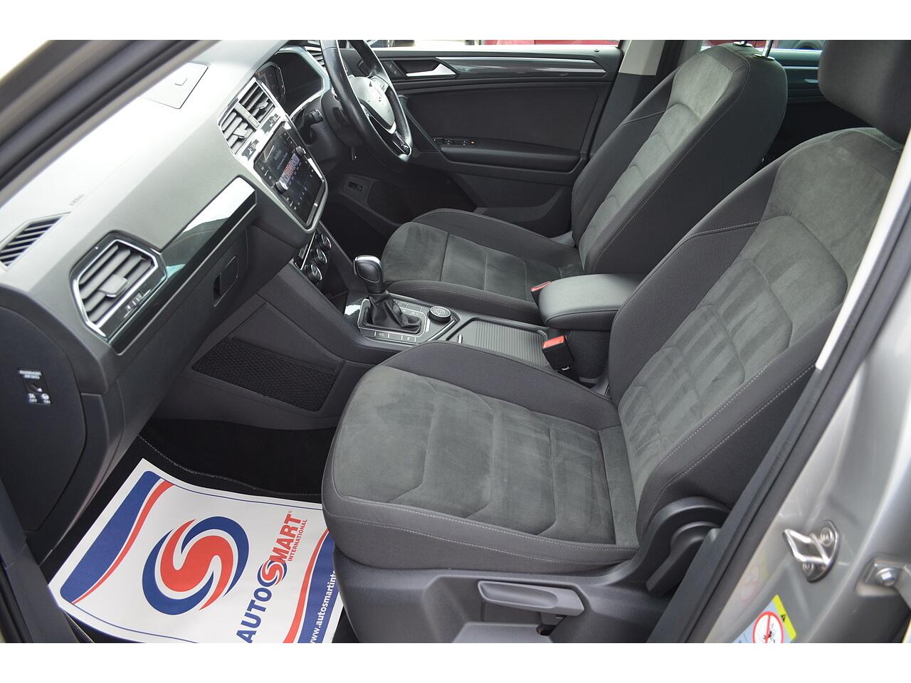 Volkswagen Tiguan view 14