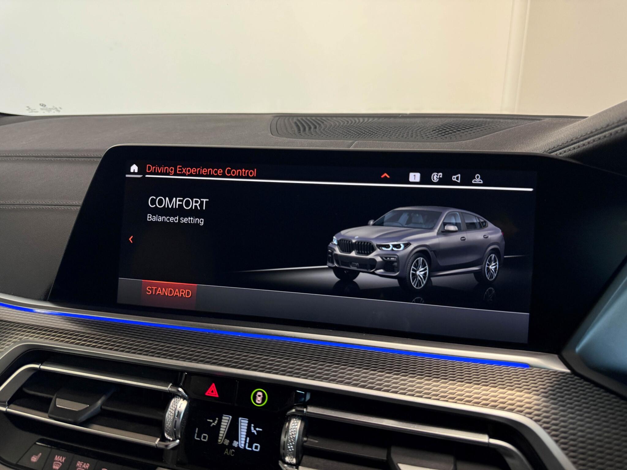 BMW X6 view 65