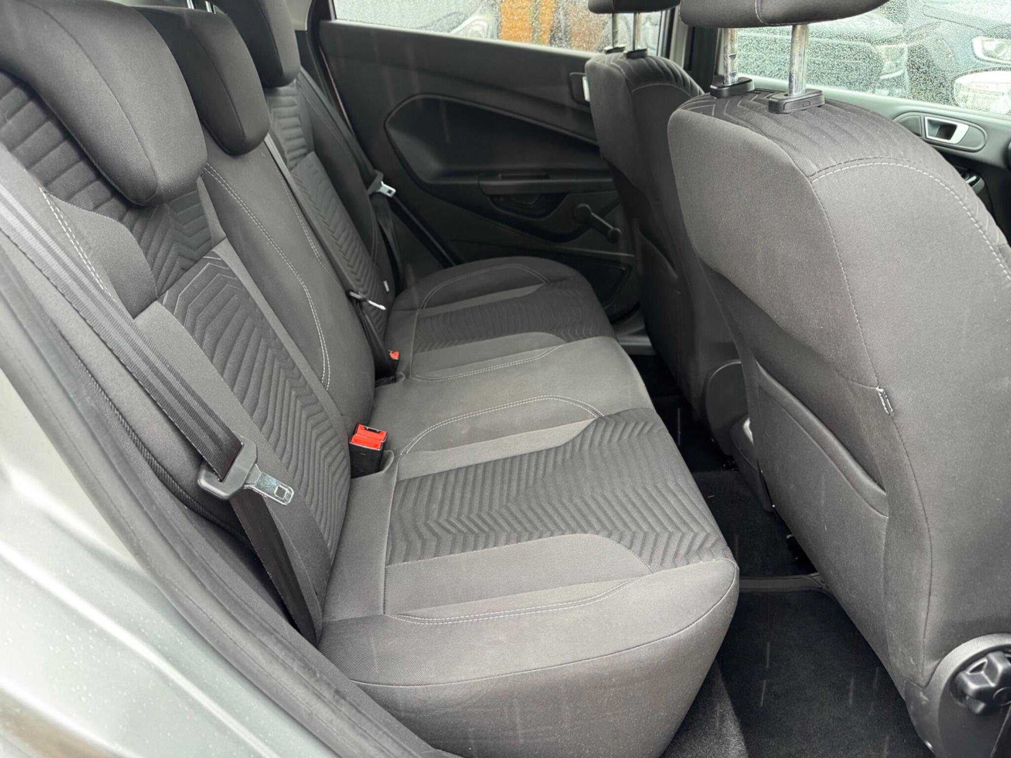 Ford Fiesta view 20