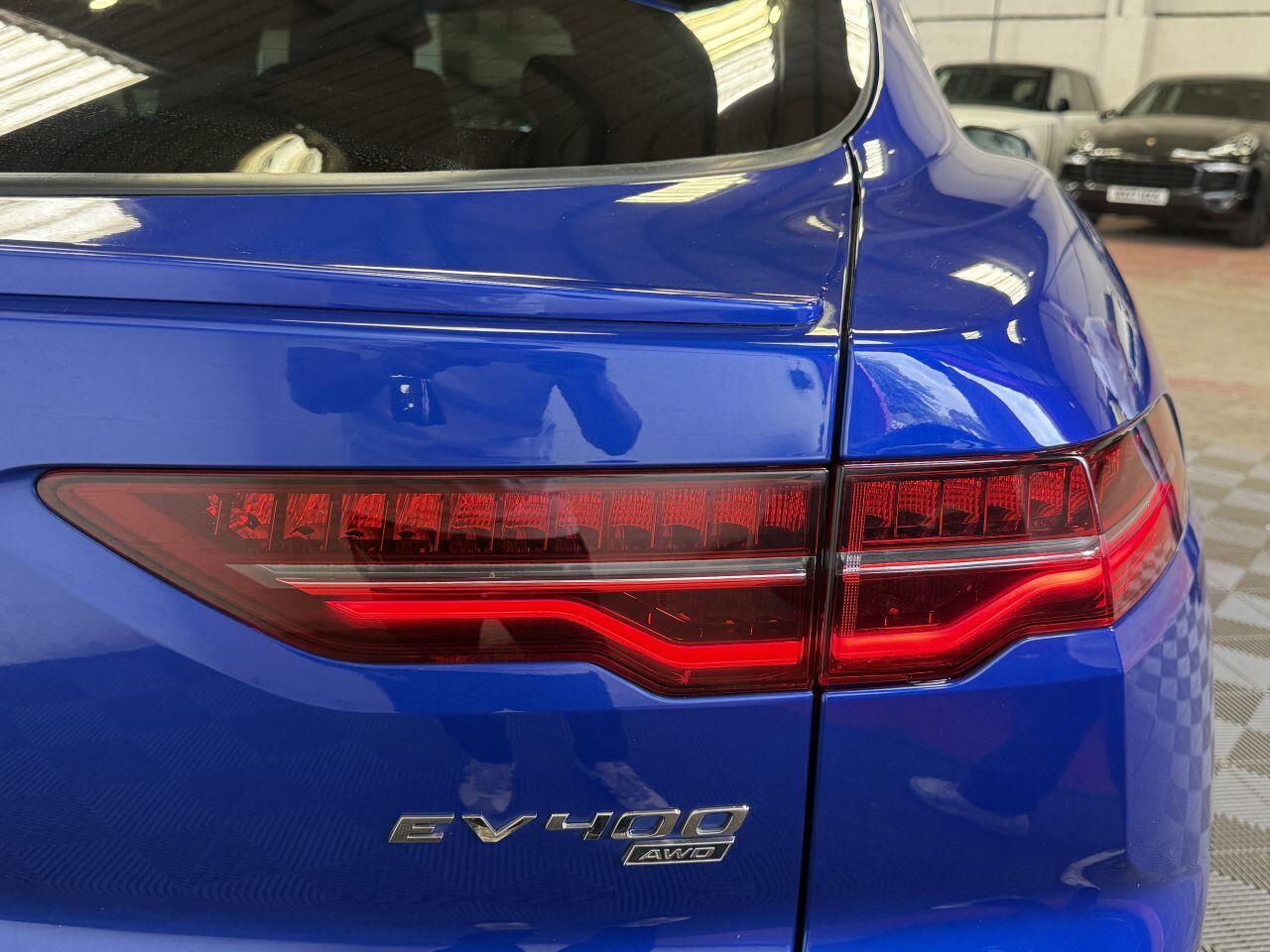 Jaguar I-Pace view 29