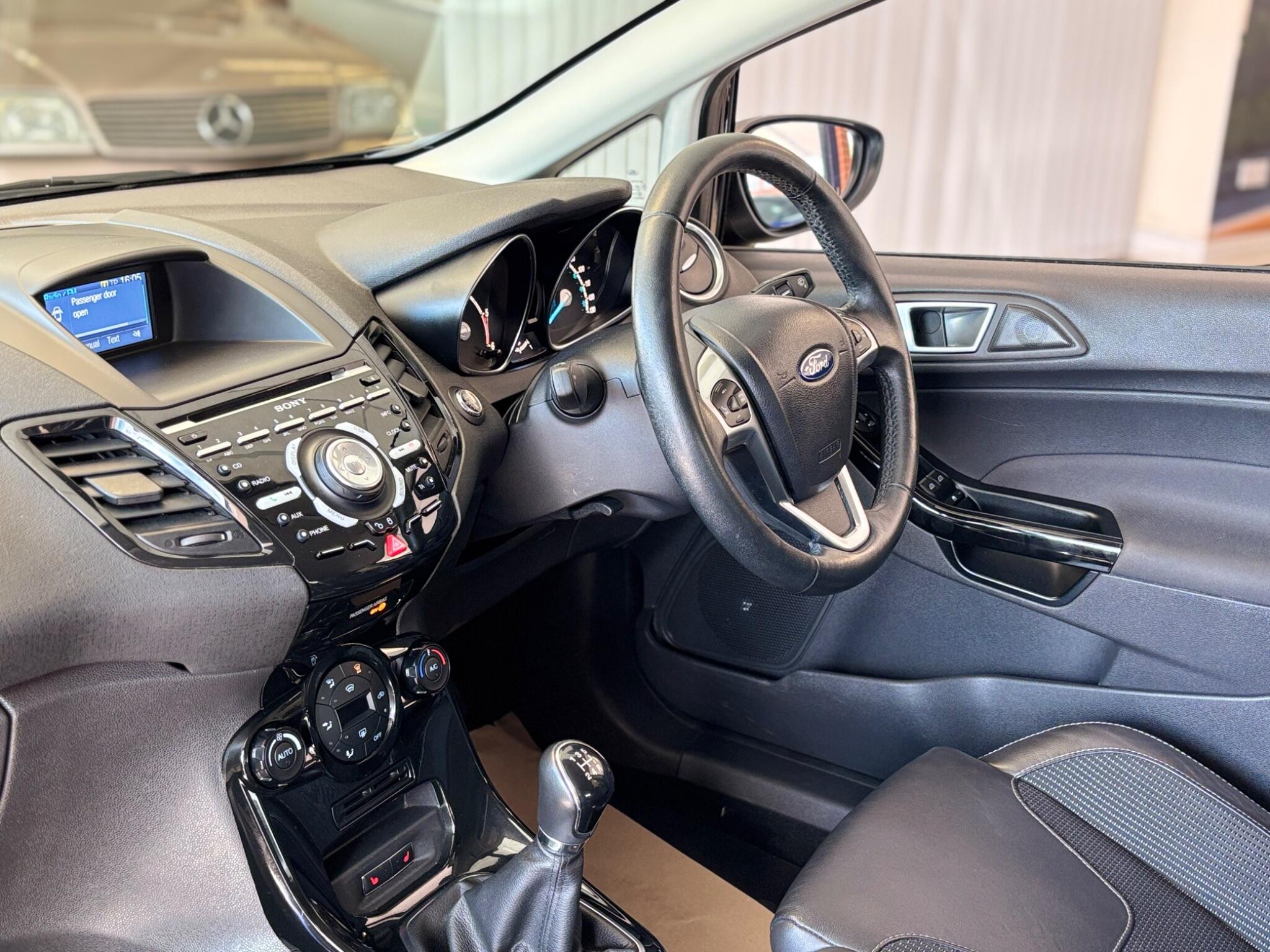 Ford Fiesta view 11