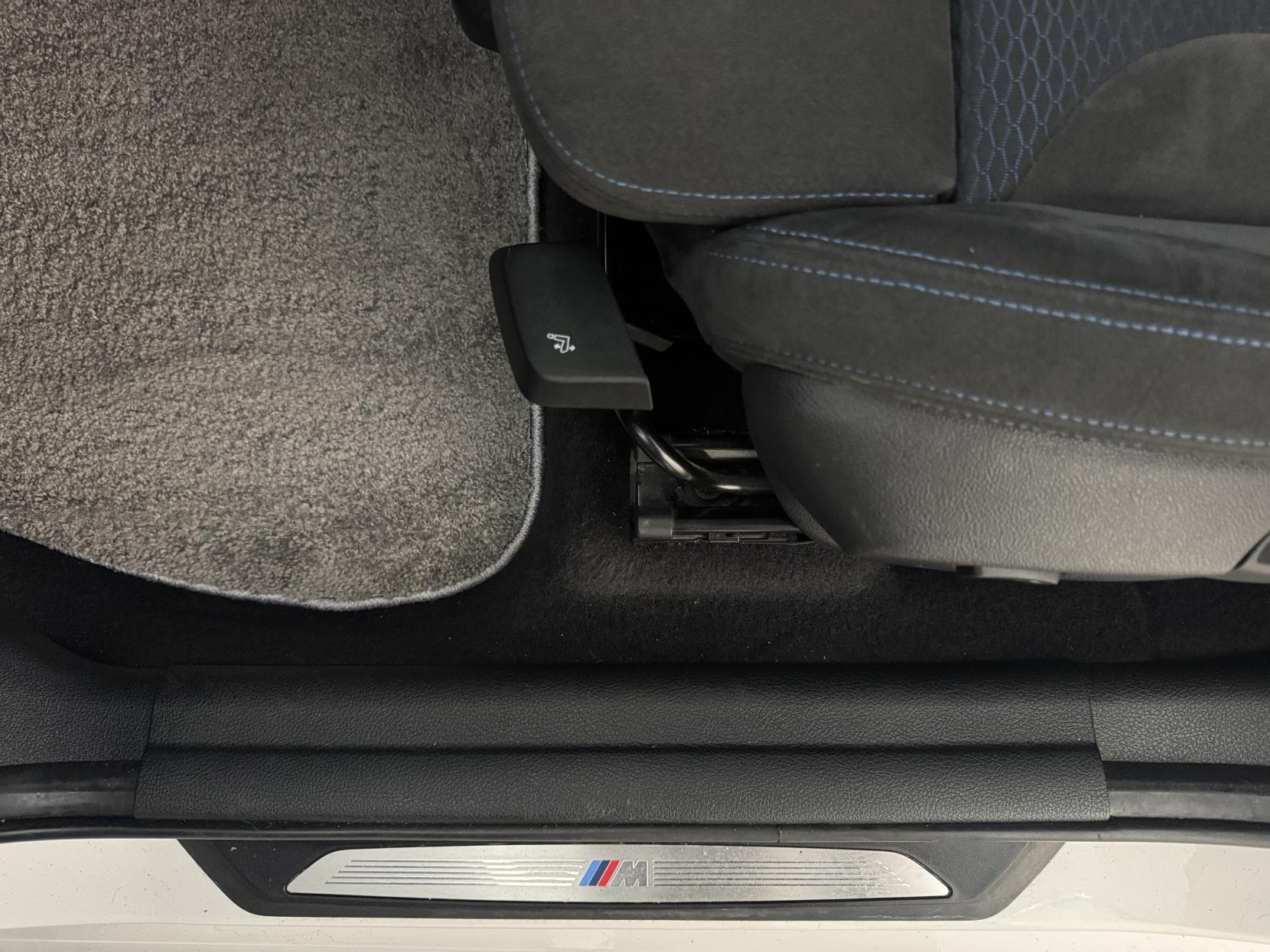 BMW 2 Series Active Tourer view 77