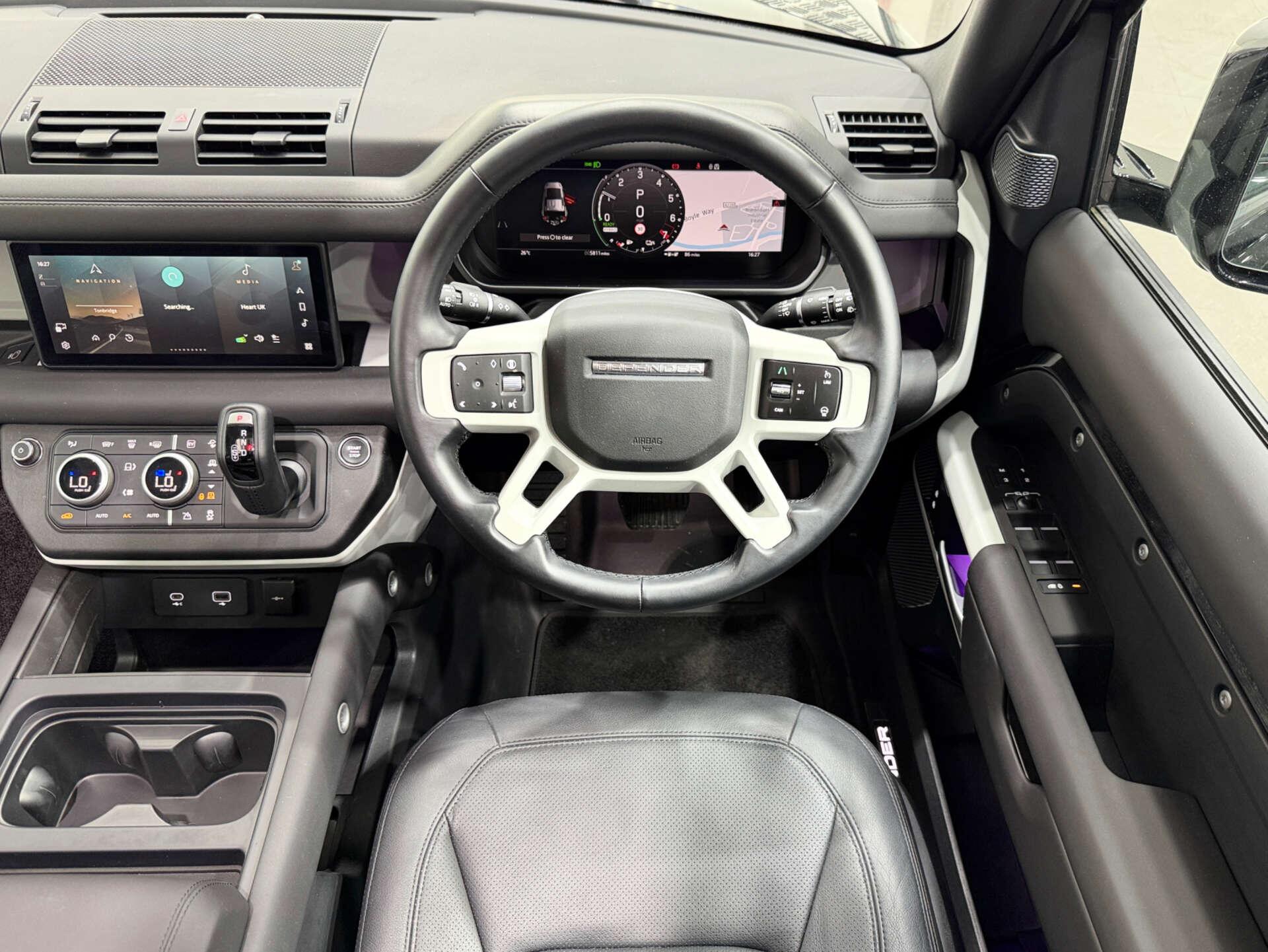 Land Rover Defender view 20