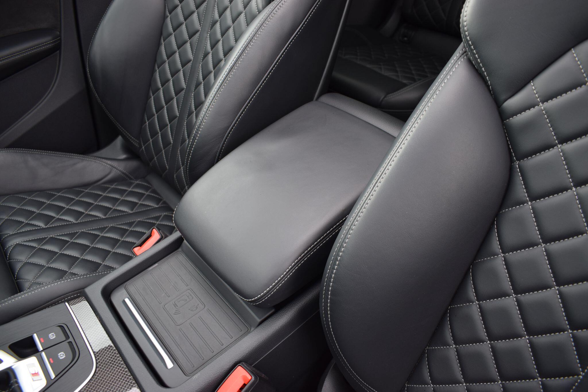 Audi SQ5 view 30