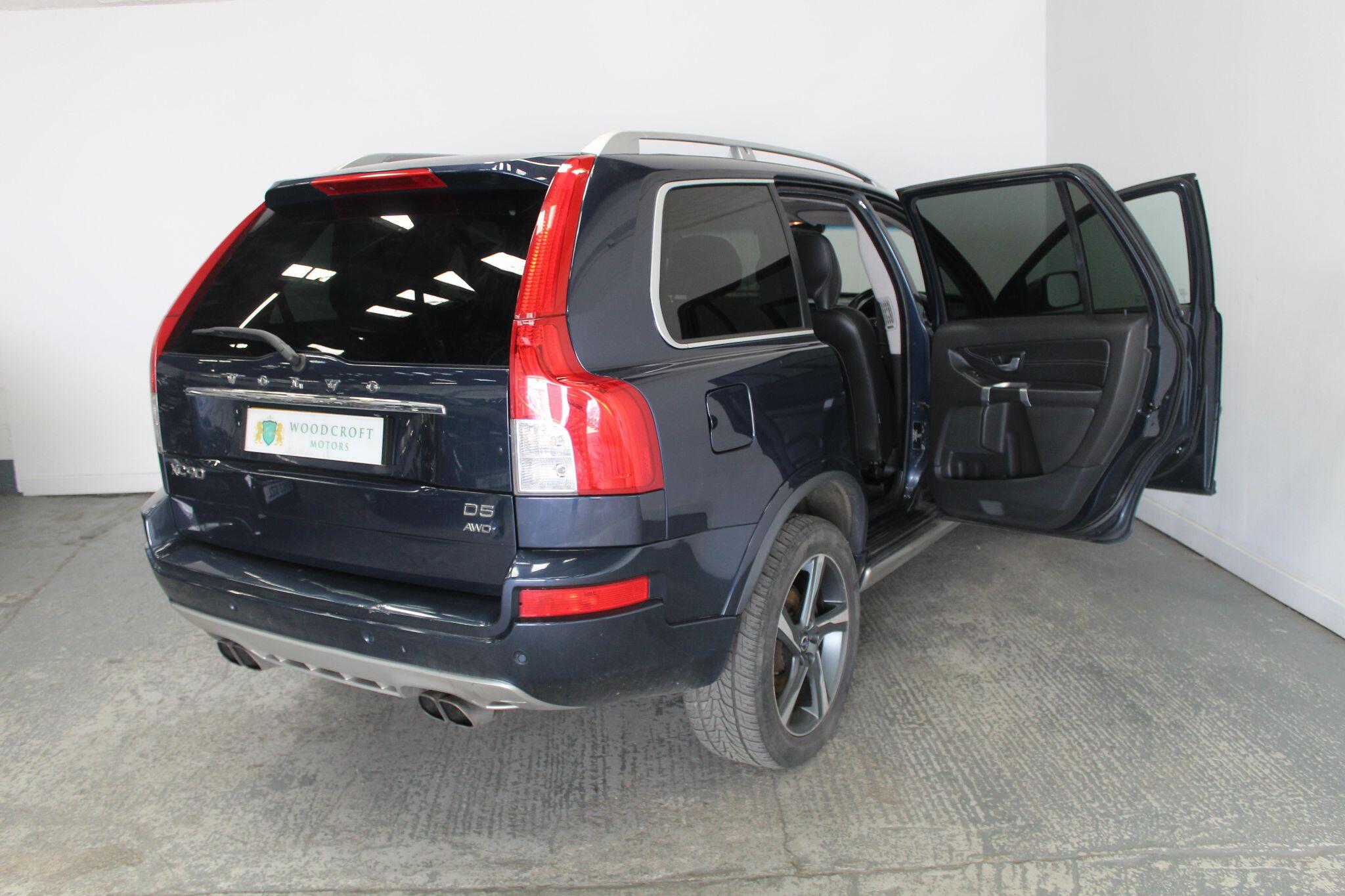 Volvo XC90 view 22