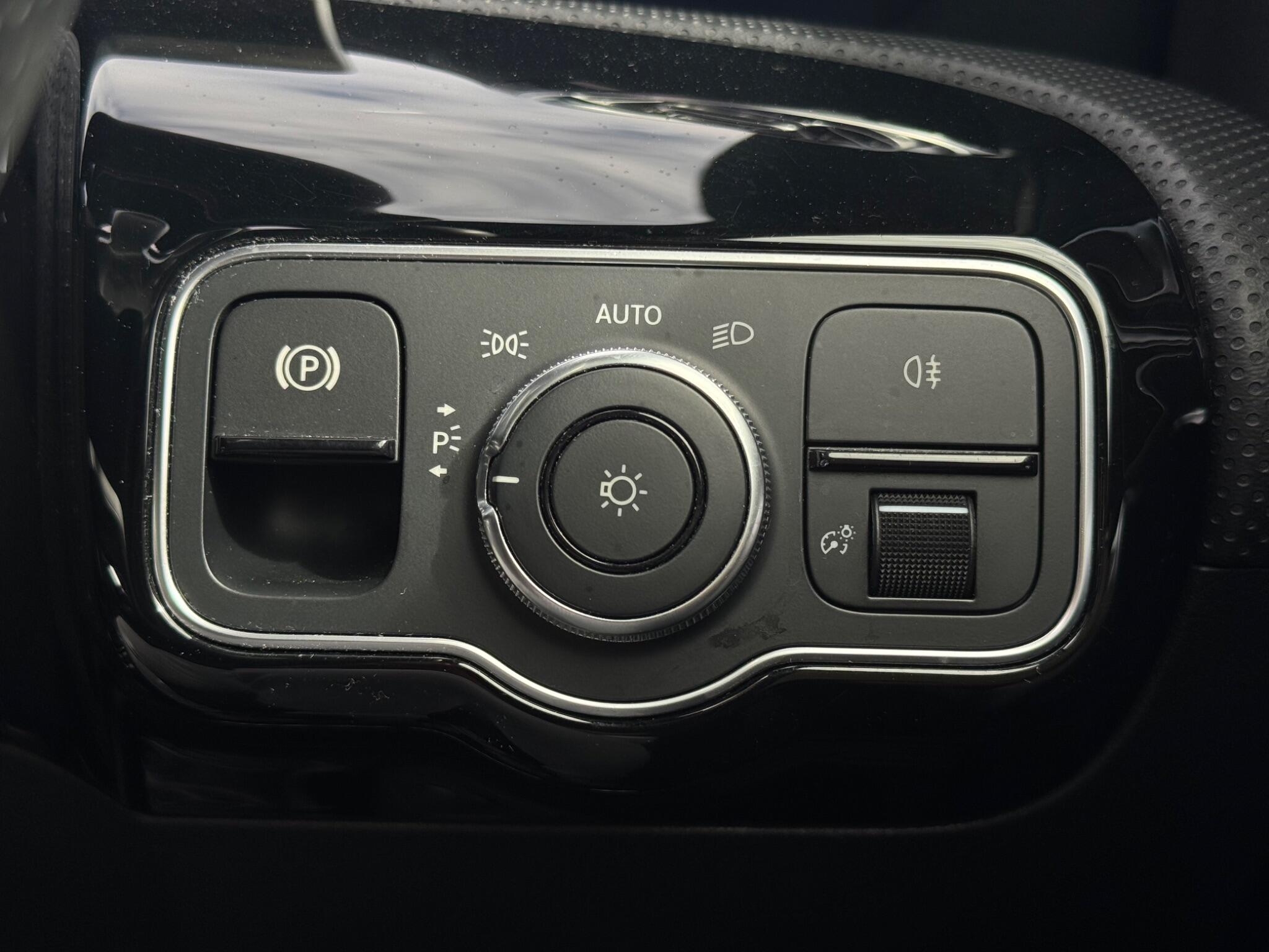 Mercedes-Benz A-Class view 58