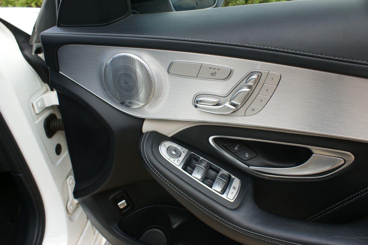 Mercedes-Benz C Class view 46