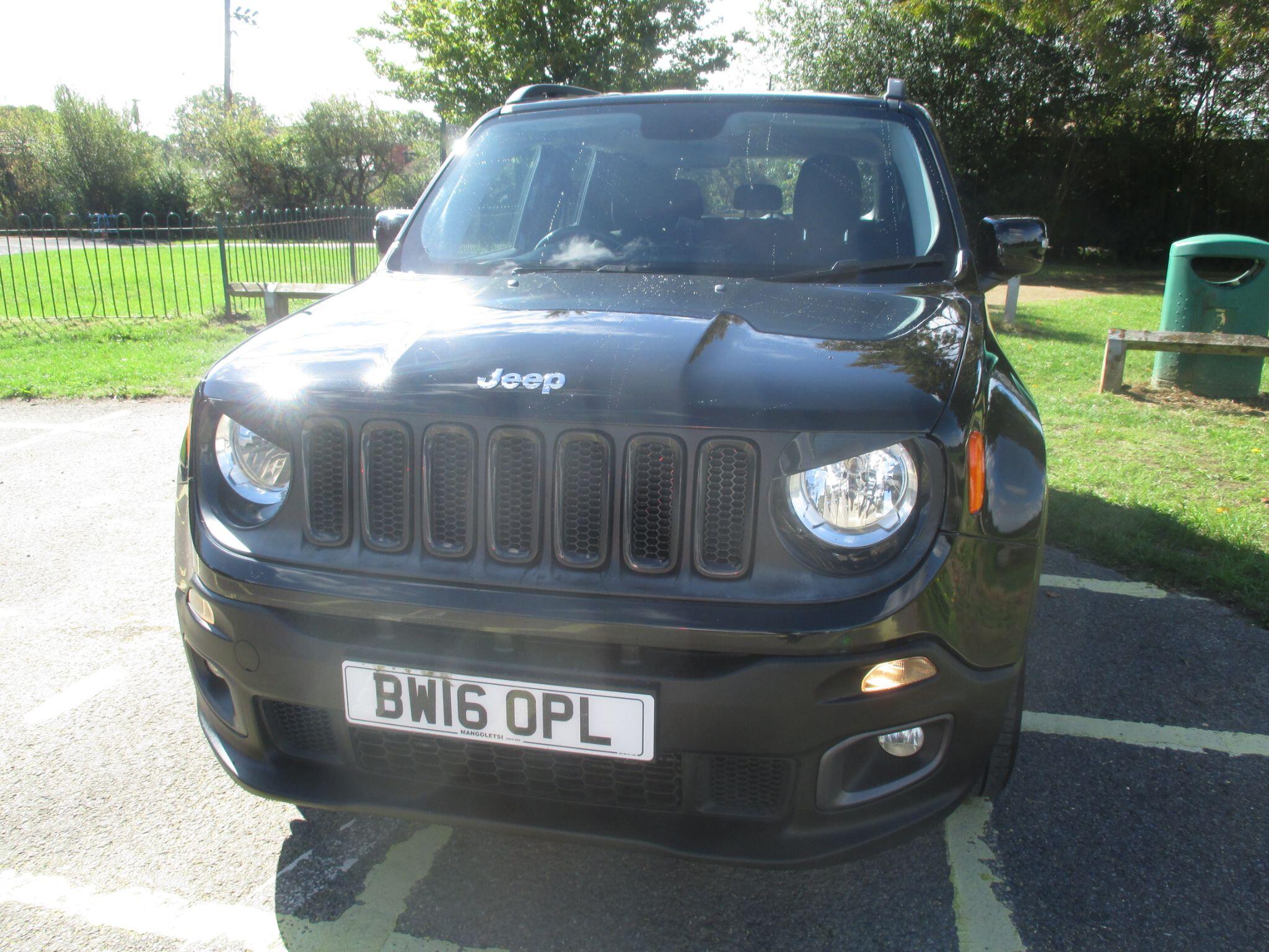 Jeep Renegade view 20