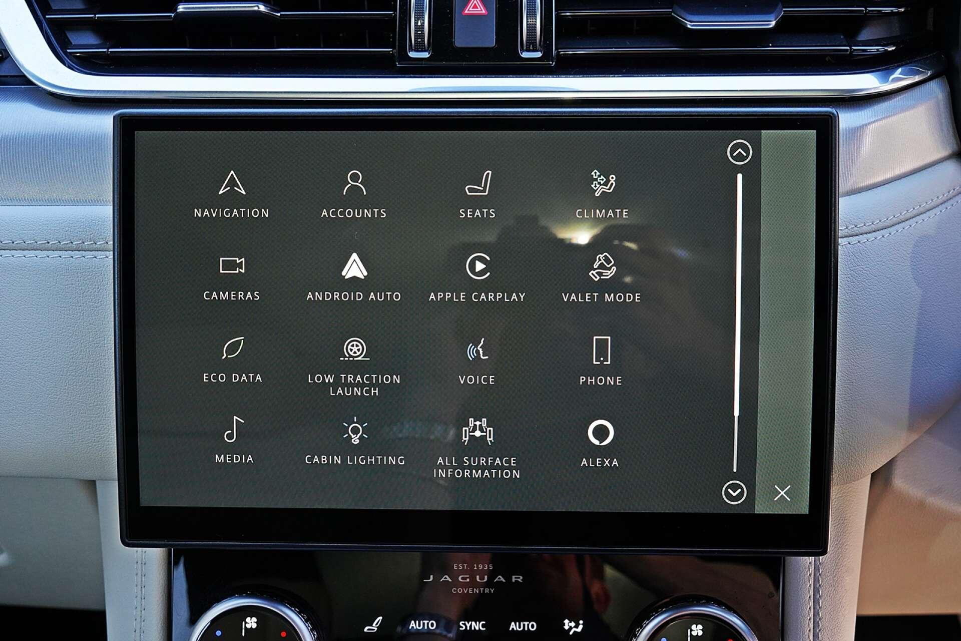 Jaguar F-Pace view 27