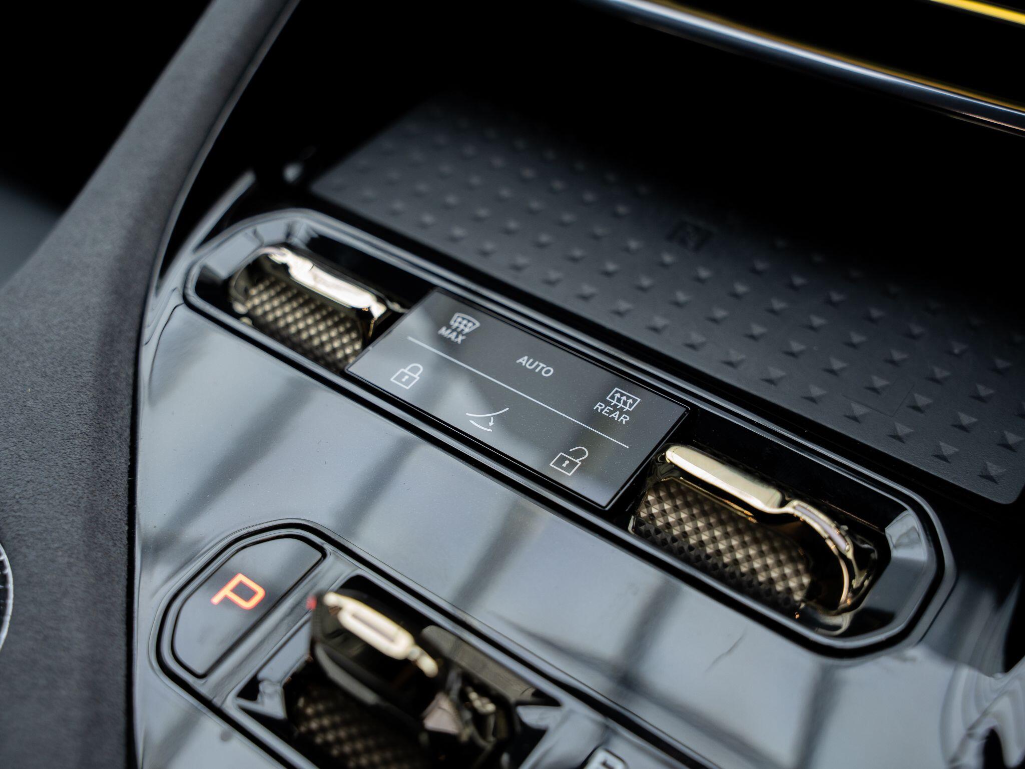 Lotus Eletre view 18