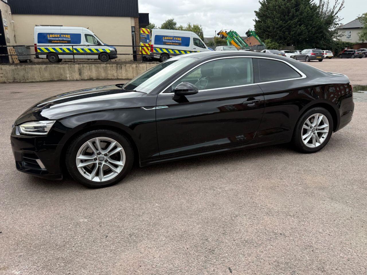 Audi A5 view 29