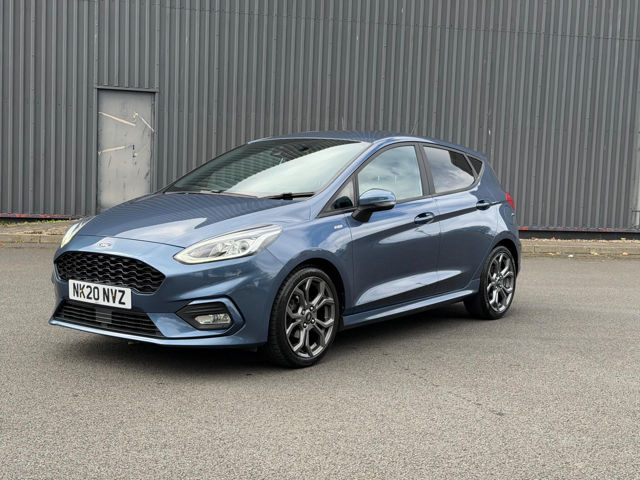 Ford Fiesta view 9