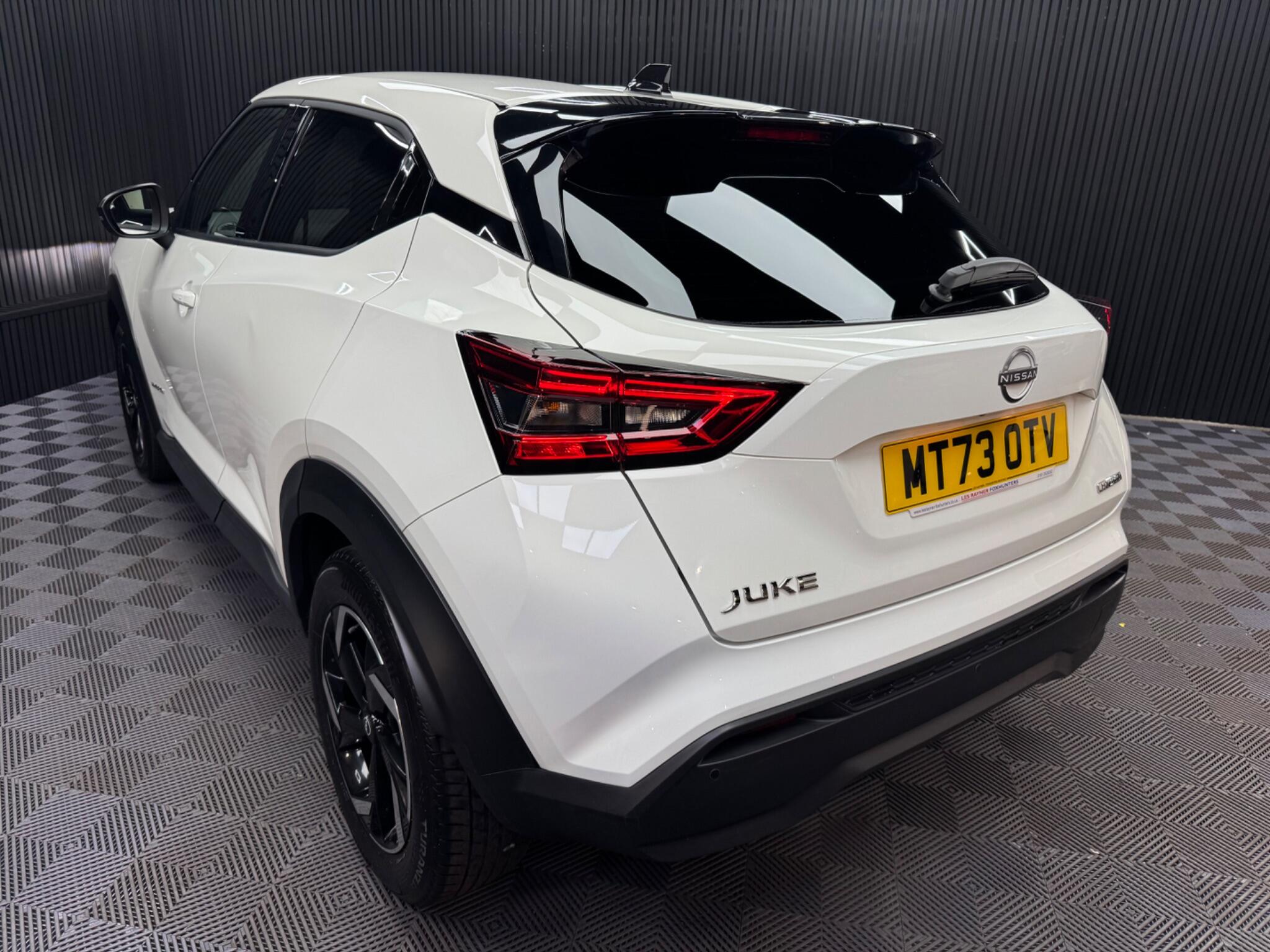 Nissan Juke view 25