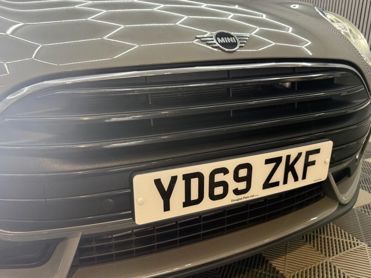 Mini Clubman view 27