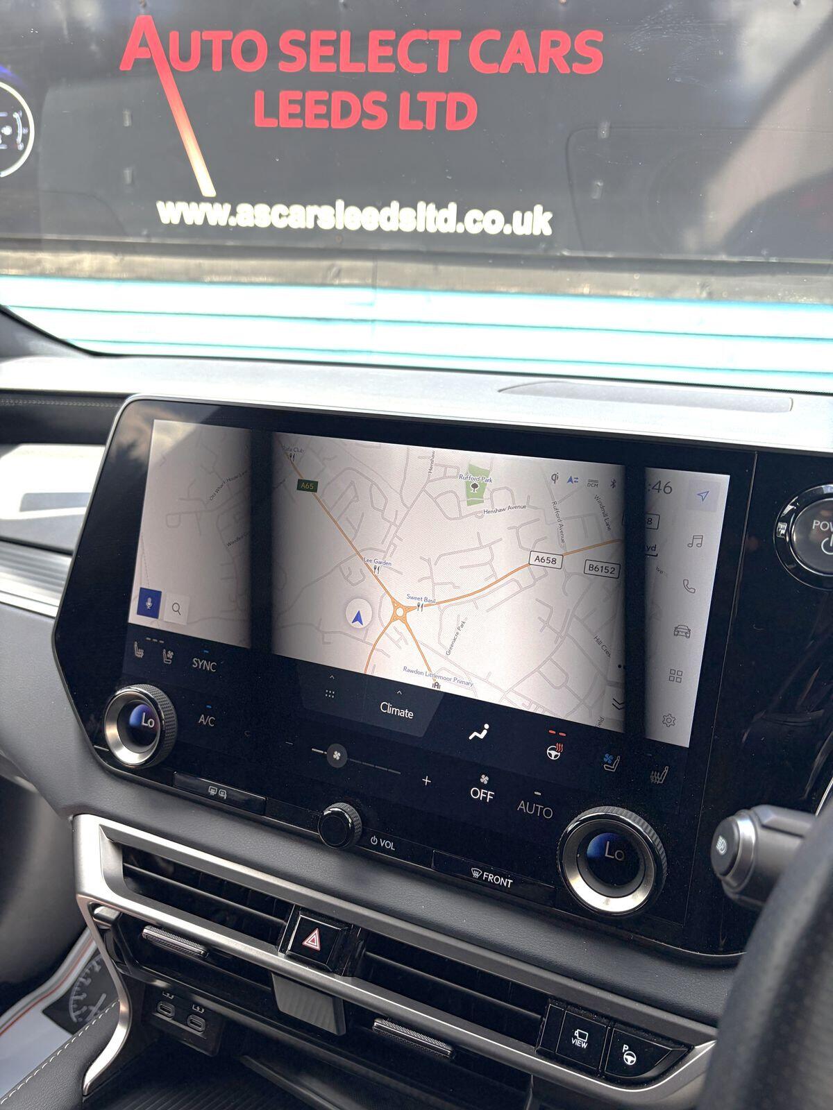Lexus RX view 34
