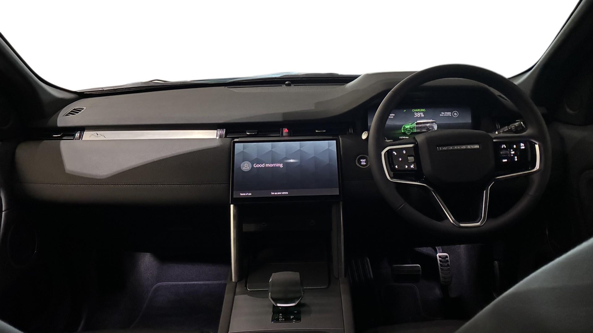 Land Rover Discovery Sport view 9