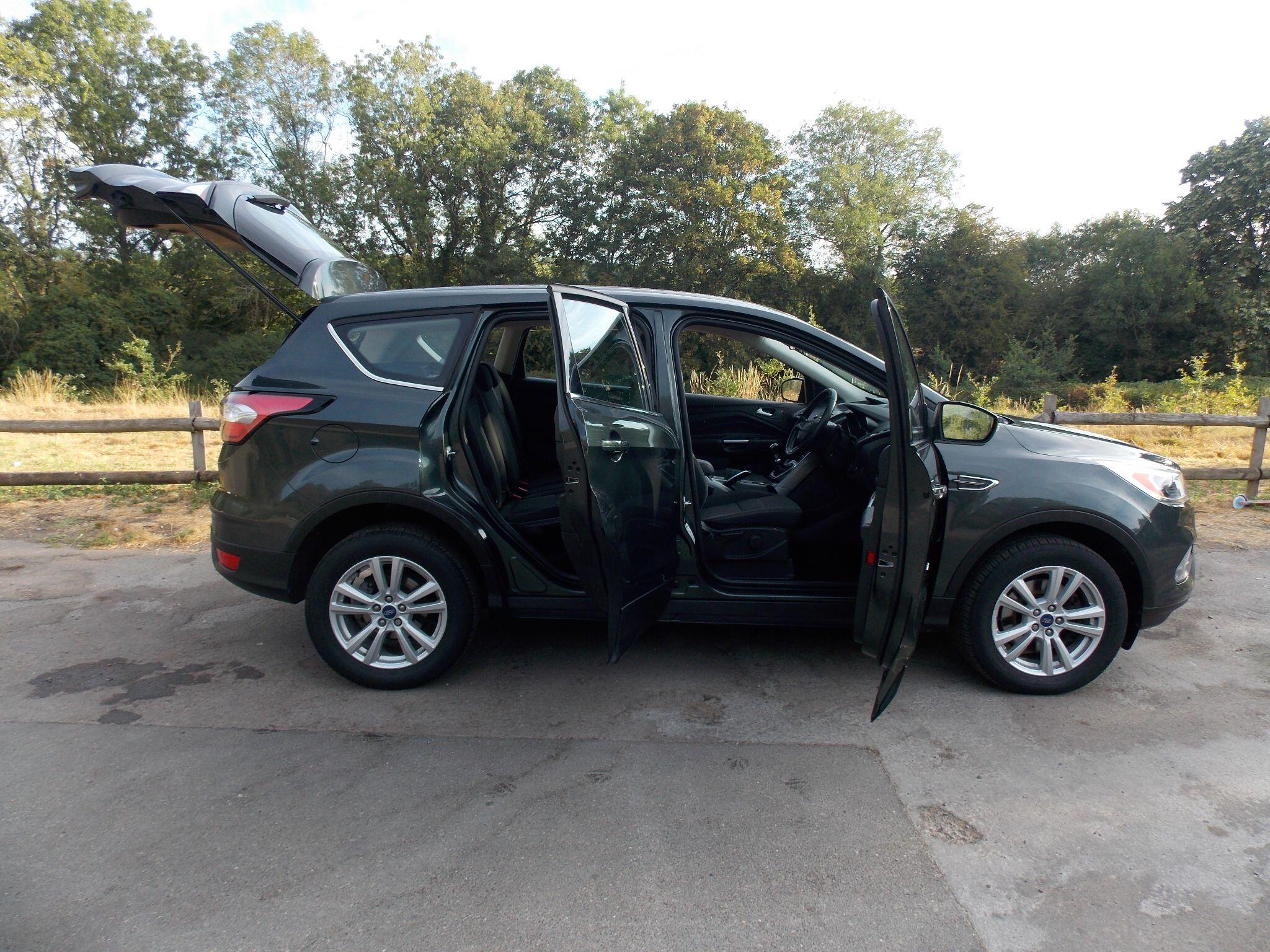 Ford Kuga view 6