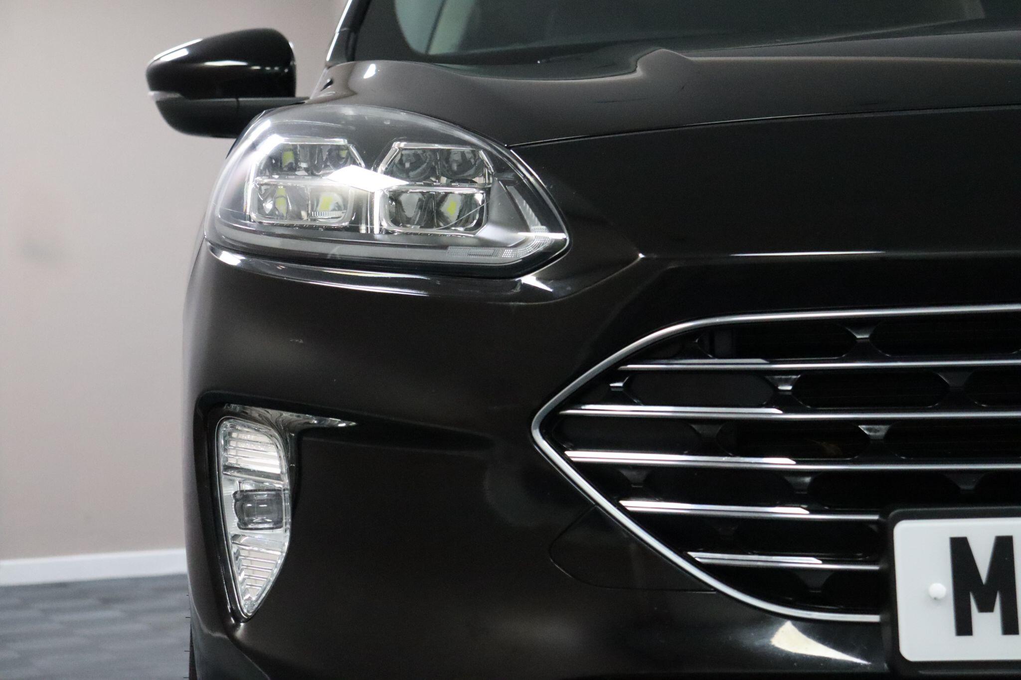 Ford Kuga view 25