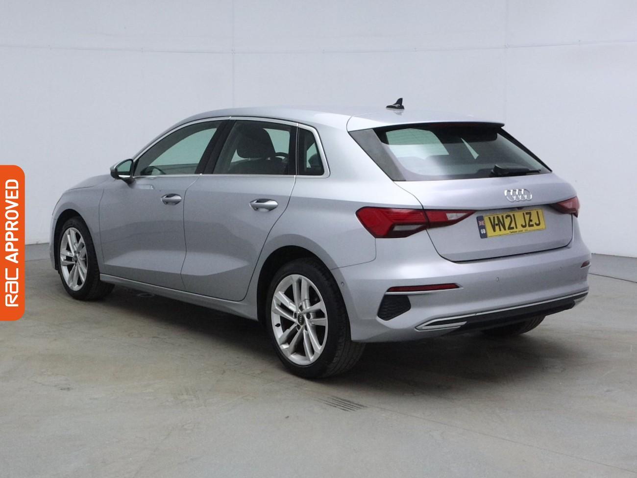 Audi A3 view 4