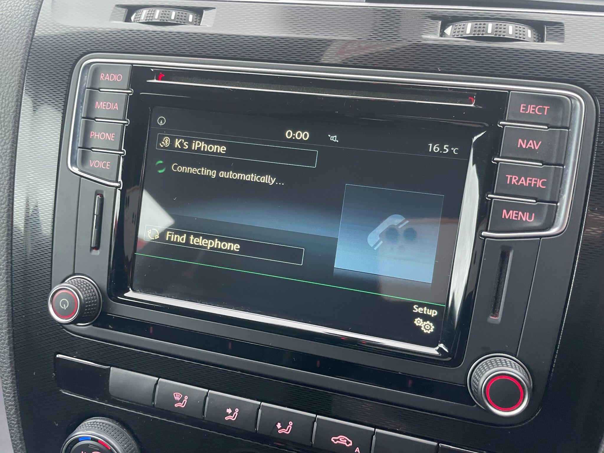 Volkswagen Scirocco view 22